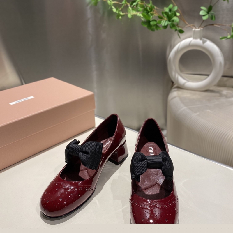 Miu Miu Casual Shoes